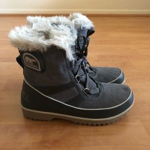 Sorel Tivoli II Suede Boot
